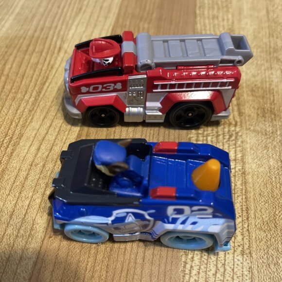 HUGE LOT 25 PAW PATROL VEHICLES and FIGURES Lot. - Picture 11 of 16